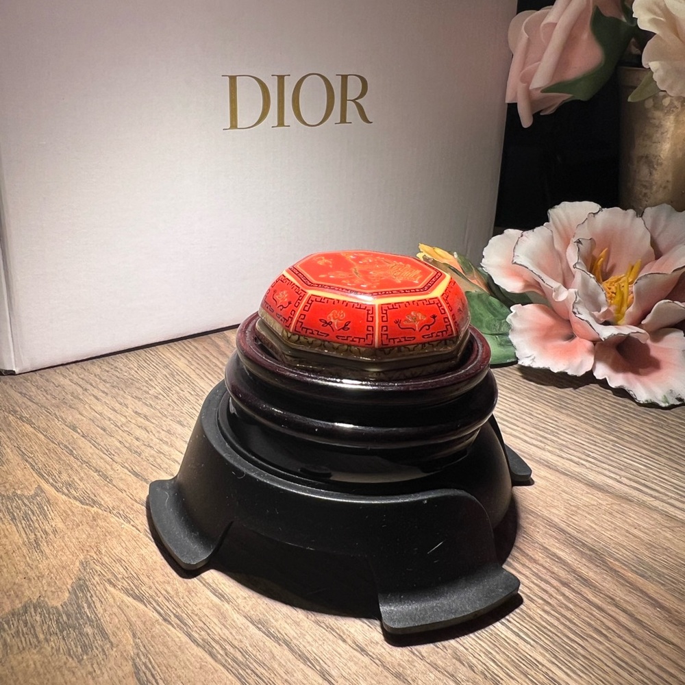 Red Decorative Del Prado mini porcelain box Accent- stand not included